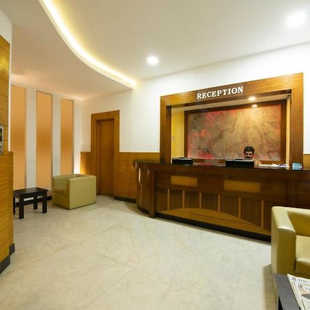 Comfy Luxury Hotel Bengalúr Exteriér fotografie