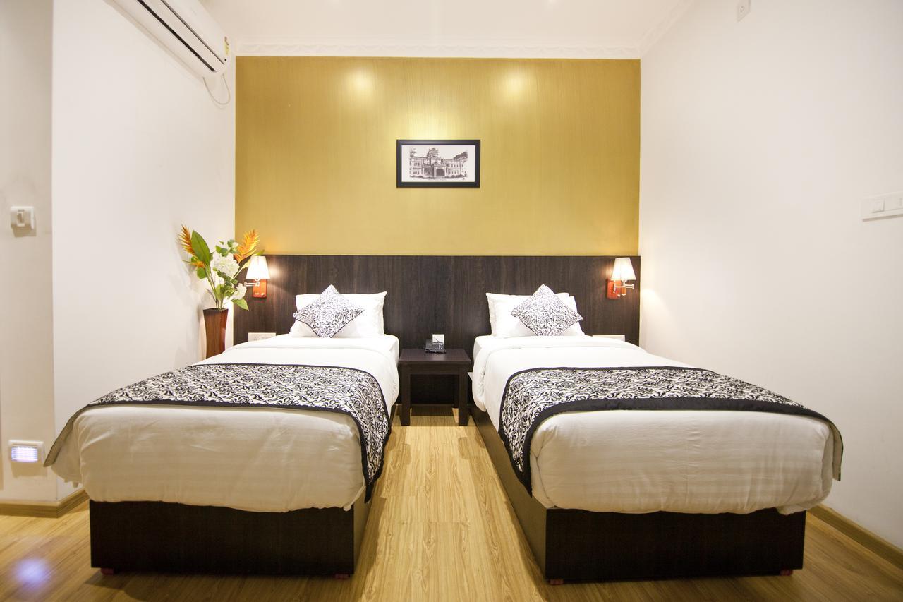 Comfy Luxury Hotel Bengalúr Exteriér fotografie