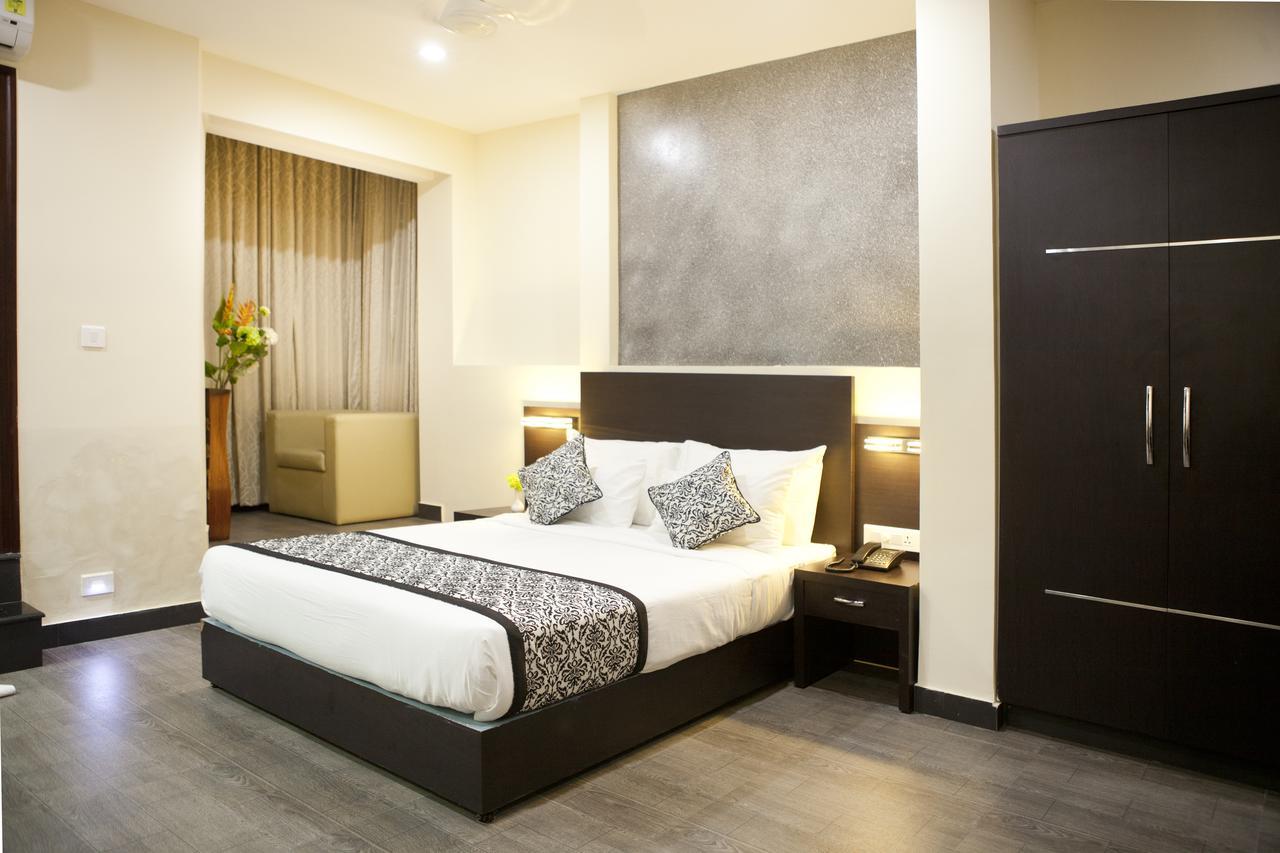 Comfy Luxury Hotel Bengalúr Exteriér fotografie
