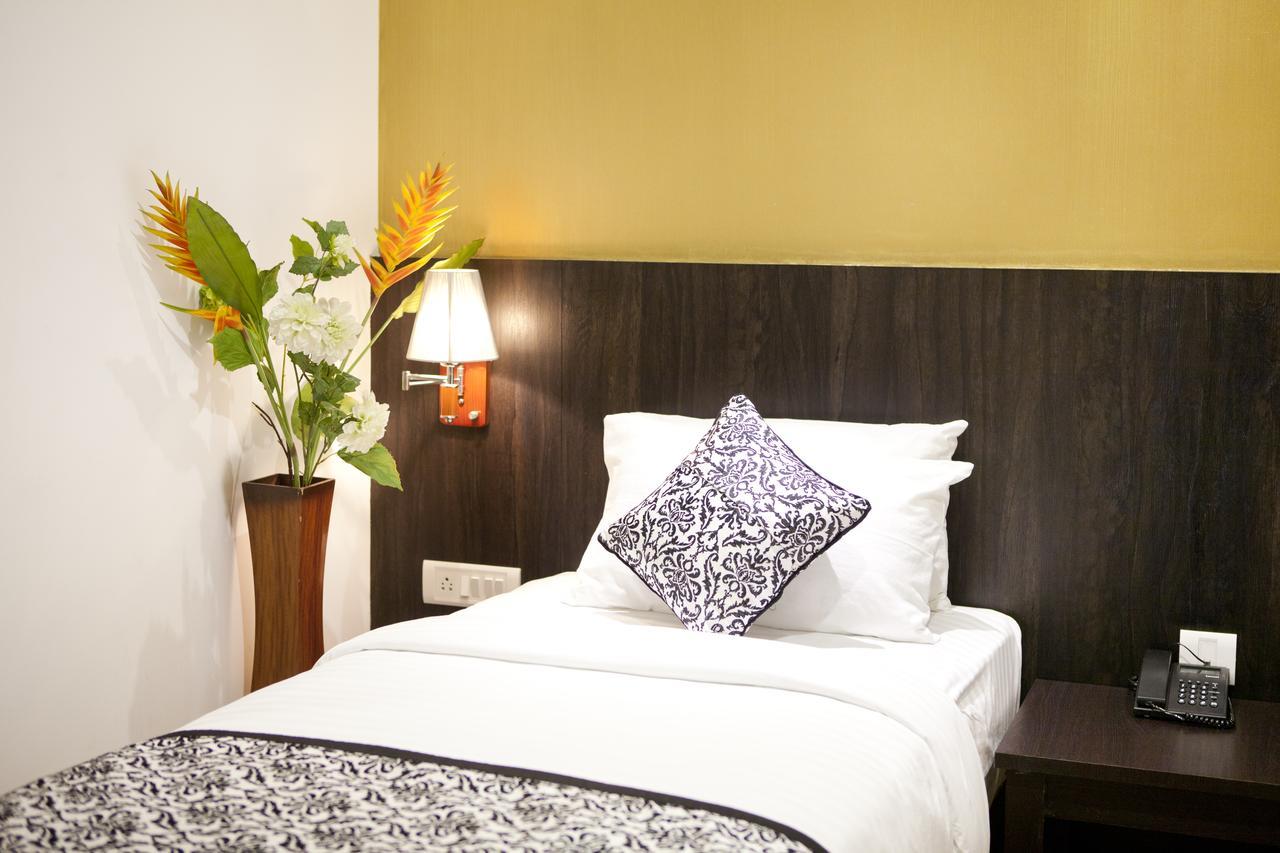 Comfy Luxury Hotel Bengalúr Exteriér fotografie