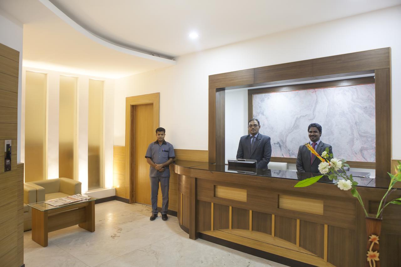 Comfy Luxury Hotel Bengalúr Exteriér fotografie