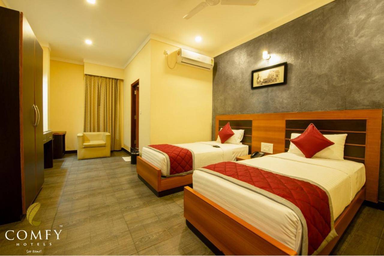 Comfy Luxury Hotel Bengalúr Exteriér fotografie